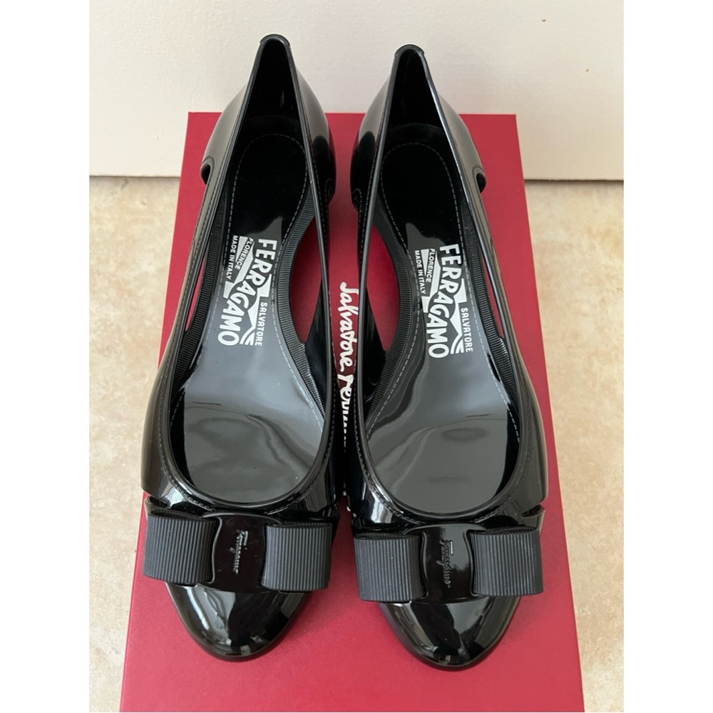 Salvatore Ferragamo Black Vara Jelly Flats with Bow